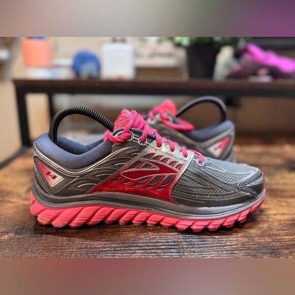 Brooks Pink and Gray Glycerin 14 Size 7.5 - Picture 3 of 12